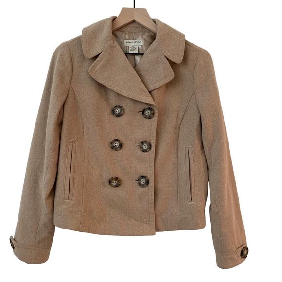 Banana Republic Jackets & Blazers - Banana Republic Medium Wool Pea Coat Camel Brown Short Button Up Jacket